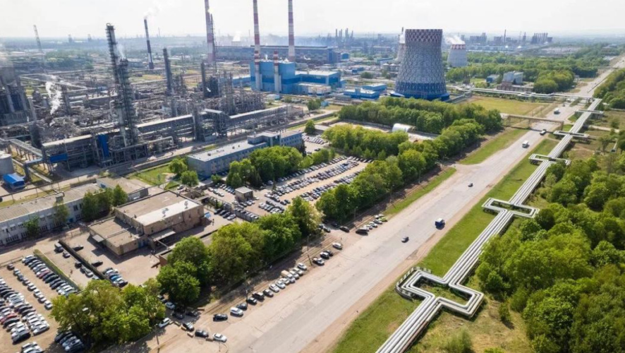 Безопасность технологического процесса и утилизации углеводородов на нижнекамском предприятии СИБУРа обеспечивают 16 факелов.