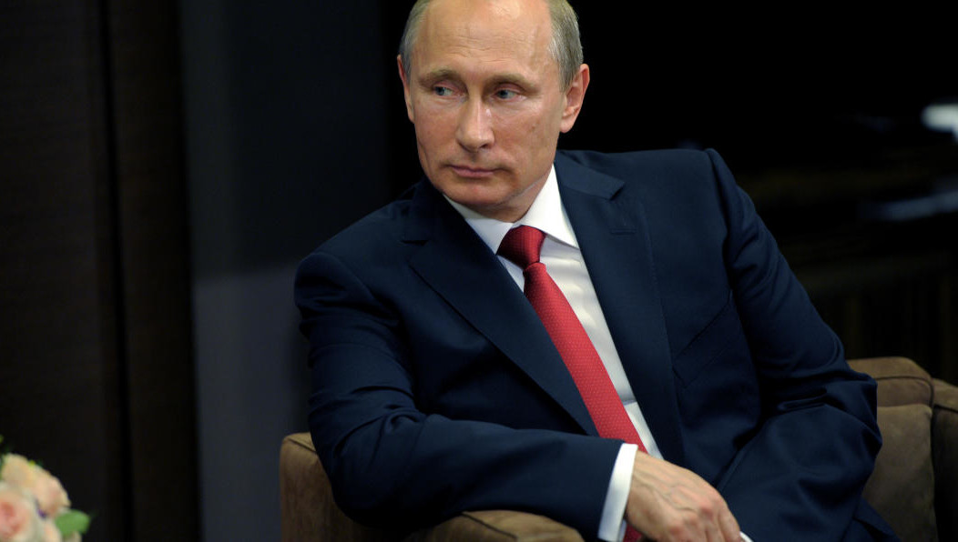Представитель Кремля назвал «маниакальным информационным безумием» все подобные вбросы.