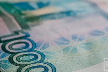 Зарплаты хватает на основные потребности только 19% жителей Татарстана