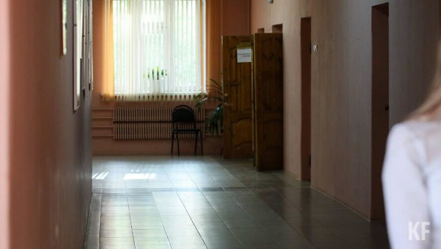 На сегодняшний день в регионе нет школ и классов на разобщении по заболеваемости.