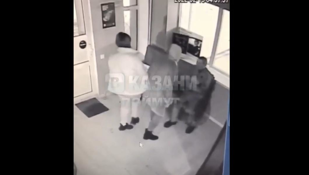 Пострадавший не нападал в ответ