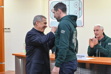 Раис республики отметил вклад игрока в жизнь Татарстана.