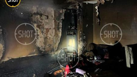 По всему жилищу певицы распространились следы копоти.