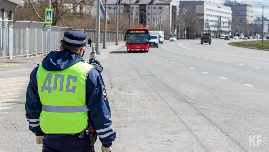 Большинство смертей в ДТП связано с выездом на встречку.