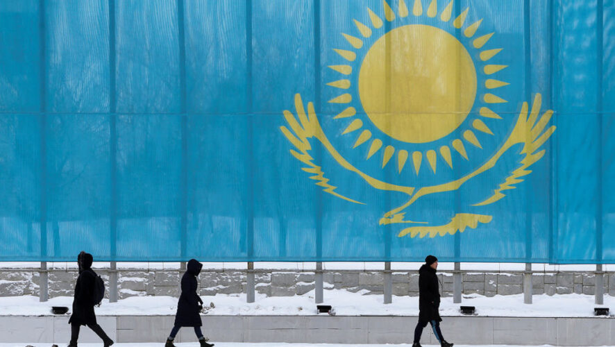 Для Казахстана Россия и Украина являются дружествeнными странами.