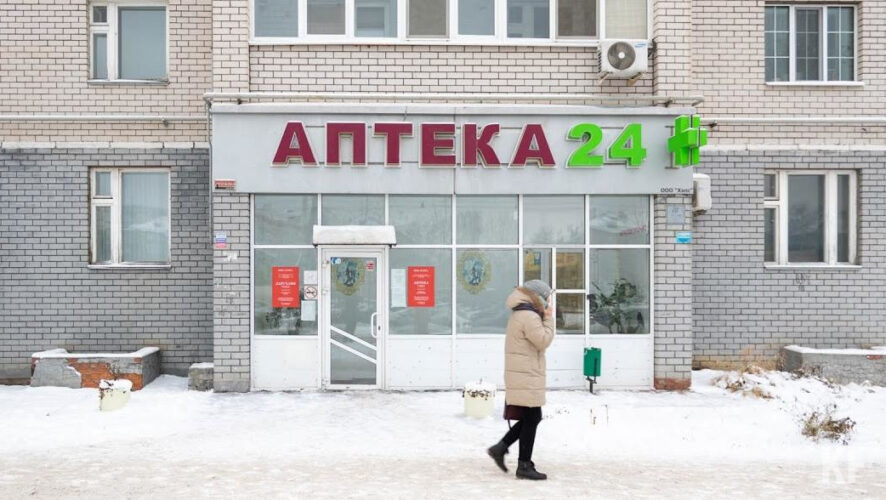 Жители страны сократили также расходы на хлеб и крема для тела.