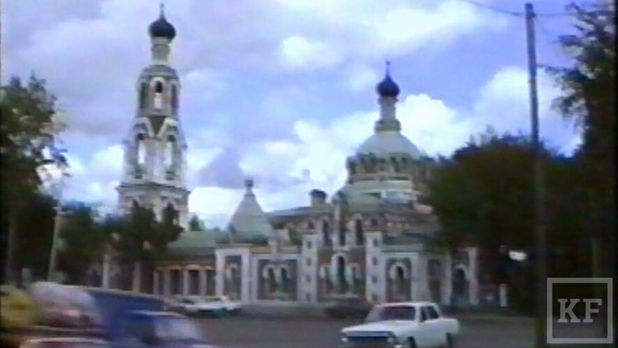 Весной 2015 года в музее Аксенова журналист Глеб Постнов представил фильм «Казань. Двадцать лет спустя». Короткометражка — всего 35 минут — сделана на основе частных видеозаписей