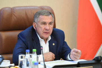 Также президент Татарстана обсудил процесс работы над проектом «Придумано в России».