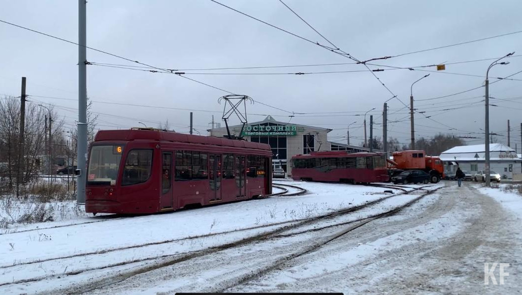 С помощью специального приложения пассажиры могут купить билет самостоятельно без помощи кондуктора.