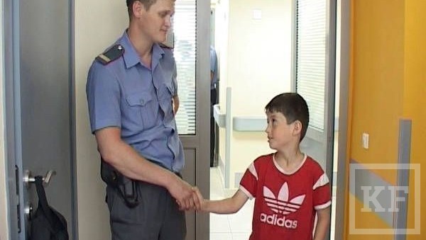 27-летний полицейский из Набережных Челнов Риф Хафазетдинов спас тонущего 10-летнего мальчика
