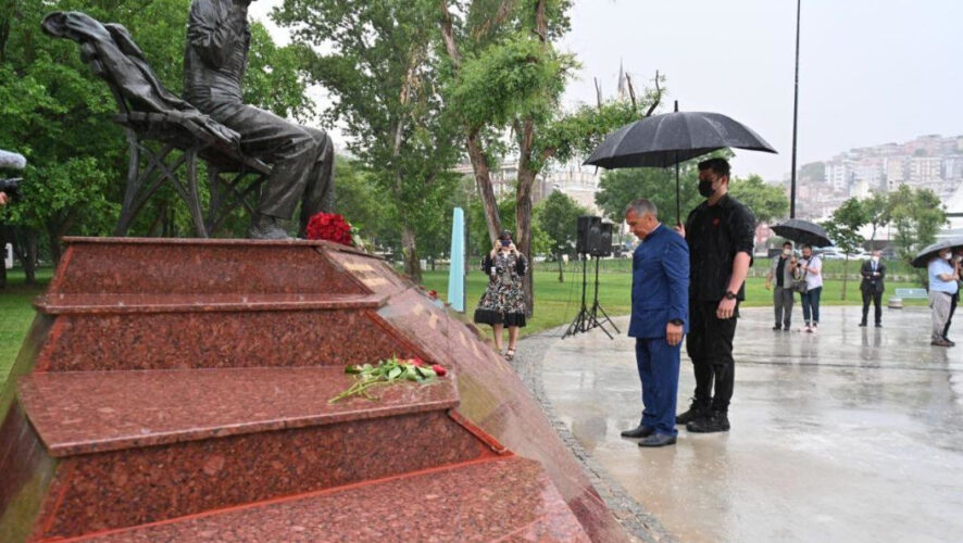 В рамках реконструкции памятник татарскому поэту переустановили