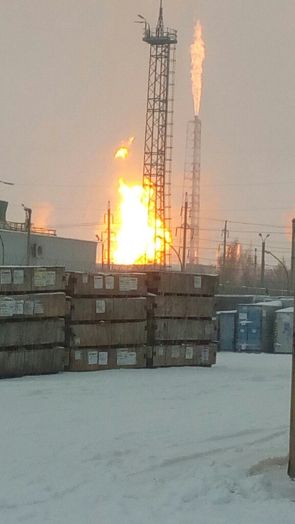 В Нижнекамске на заводе «Таифа» произошел взрыв — очевидцы