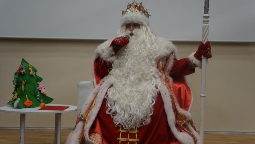 Главный зимний волшебник Дед Мороз из Великого Устюга посетил Альметьевск