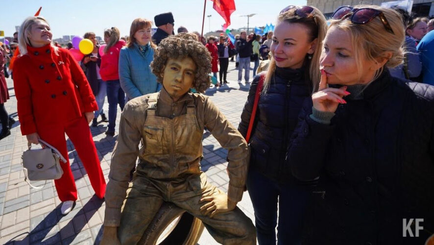 Впереди &ndash; десять выходных дней.