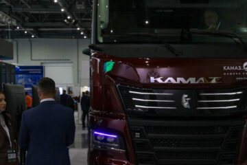 Аналогов такого решения в России нет.