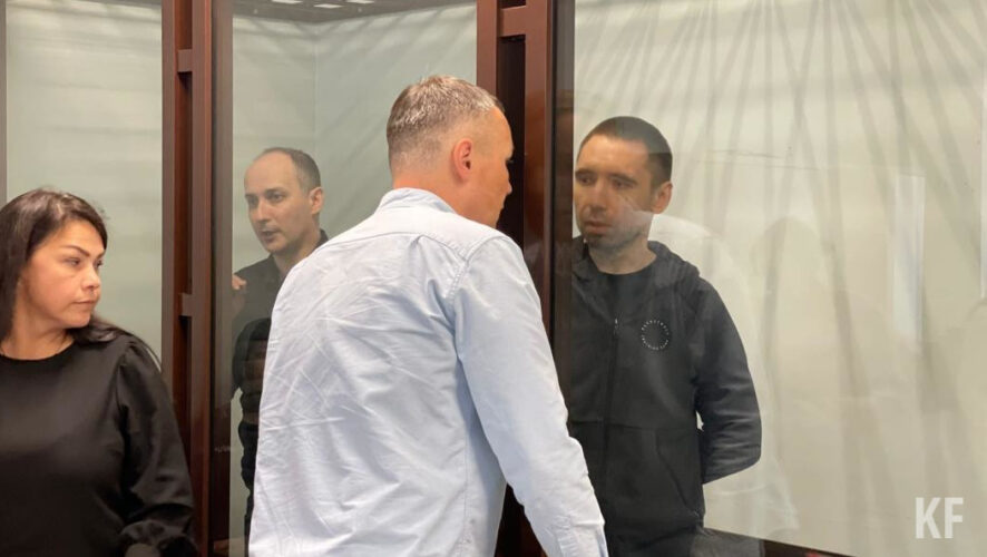 Айрату Камалову и Рамилю Насырову закончили оглашать обвинение.