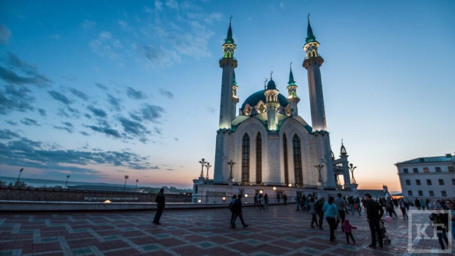 Стамбульская Чамлыджа рассчитана на 63 000 верующих.