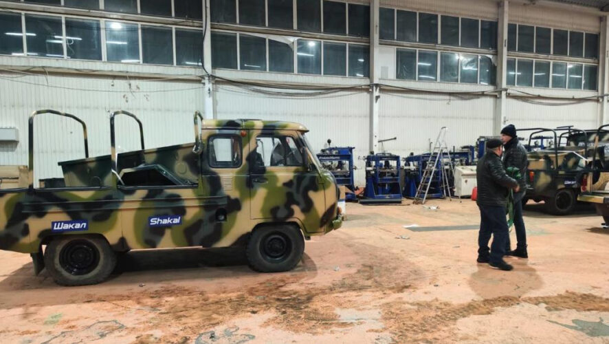 Уже сегодня бойцам уедет два автомобиля