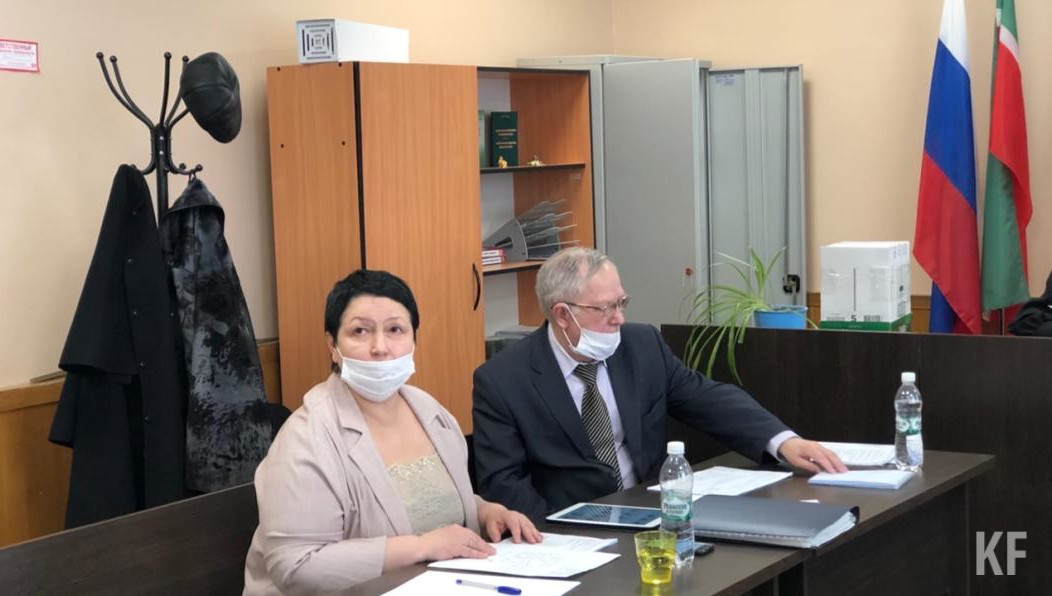 За подсудимую поручилась депутат Людмила Андреева.