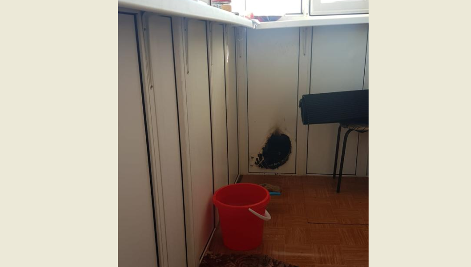 С огнем самостоятельно справилась хозяйка квартиры.