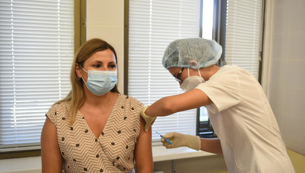 Некоторые вакцинировались