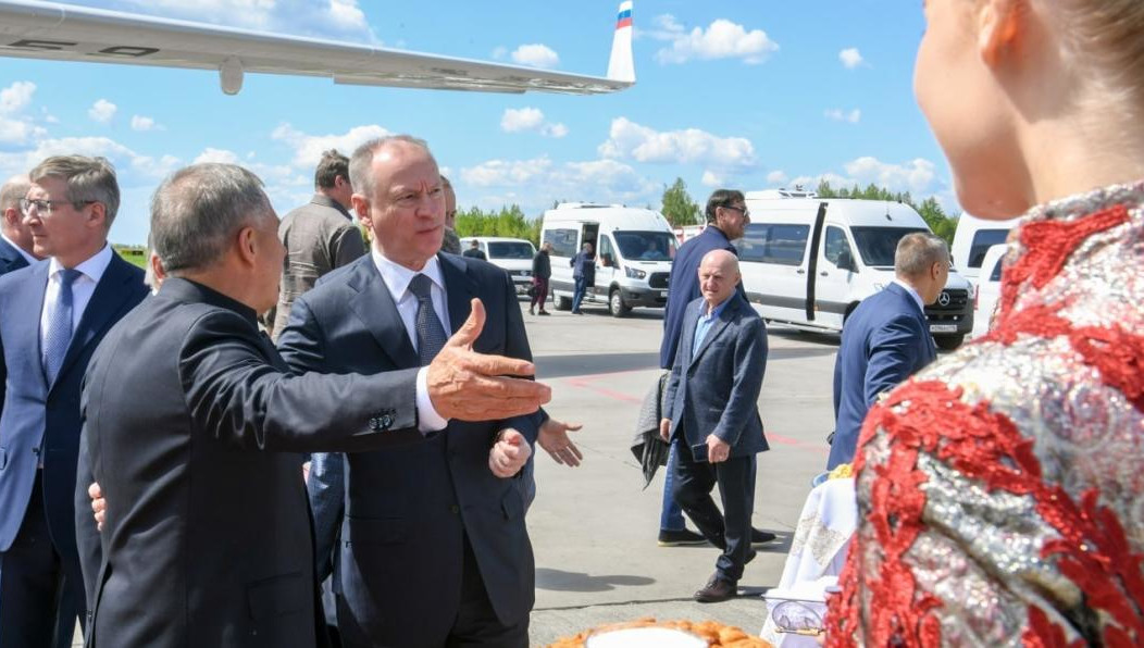 Он проведет в Казани совещание по вопросам нацбезопасности в регионах ПФО.