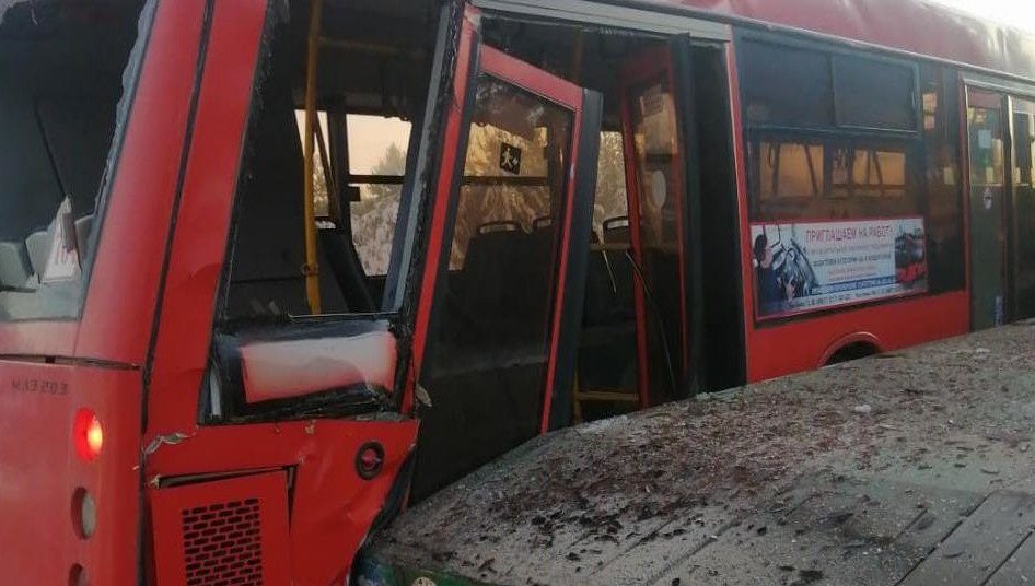 Также в аварии пострадали два взрослых человека.