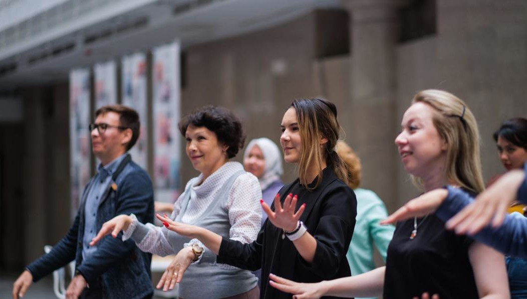 В программу включено 12 уроков.