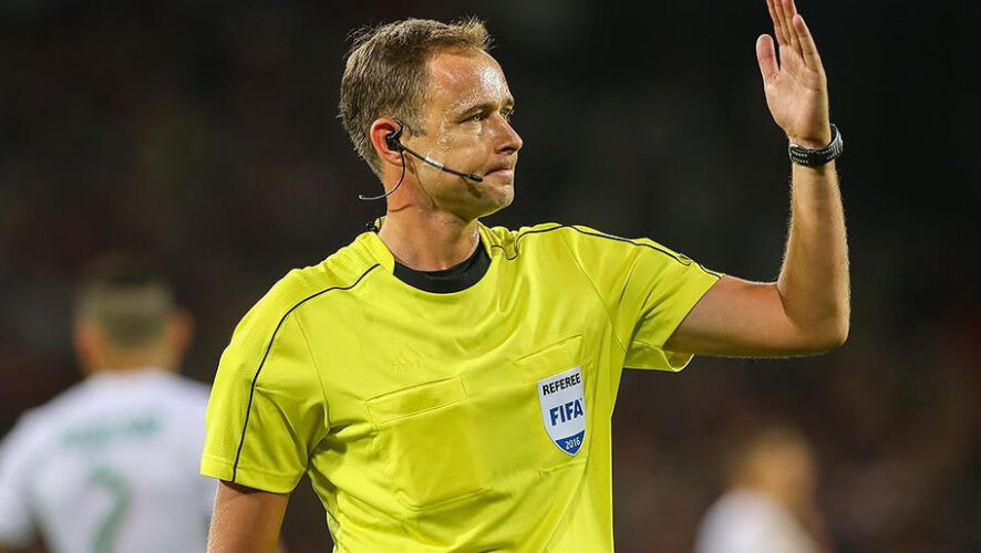 Мешков работал на трёх матчах казанской команды.