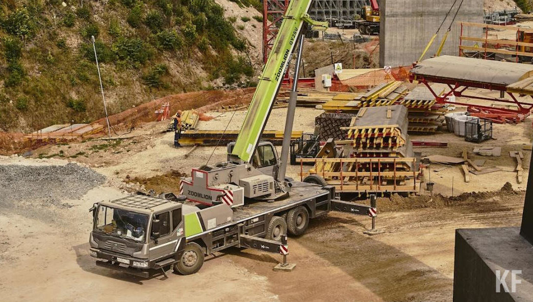 Обновили асфальт на улицах Короленко