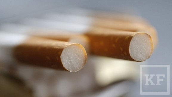 Член комитета Совета Федерации по экономической политике Антон Беляков предложил запретить продажу и потребление табачных изделий лицами