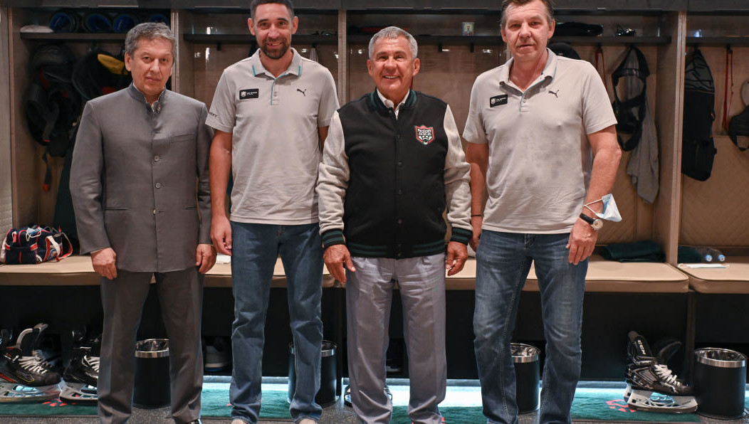 Президент Татарстана поблагодарил их за победы.