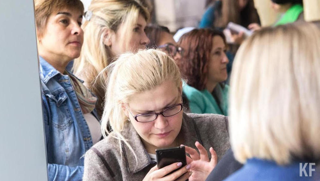 Власти рассмотрят возможность разрешить переносить номер мобильного телефона между регионами.