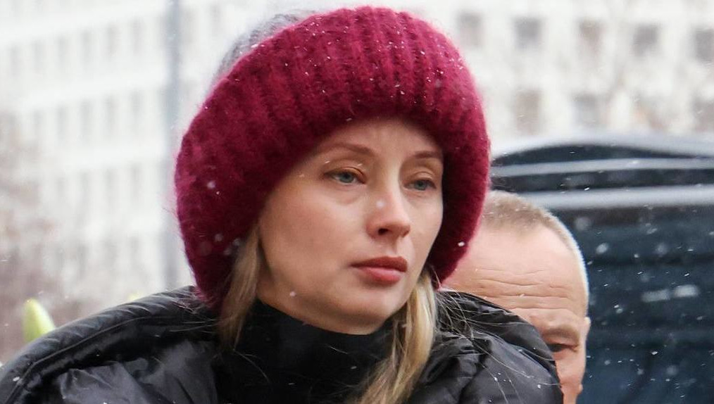 Она сообщила