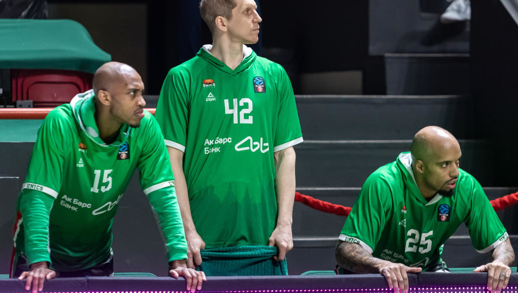 Защитник провёл в клубе 5 лет.