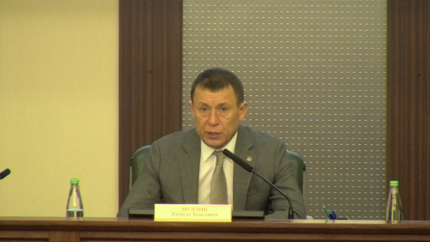 Глава района призывает чиновников повысить производительность &laquo;каждого клочка земли&raquo;.