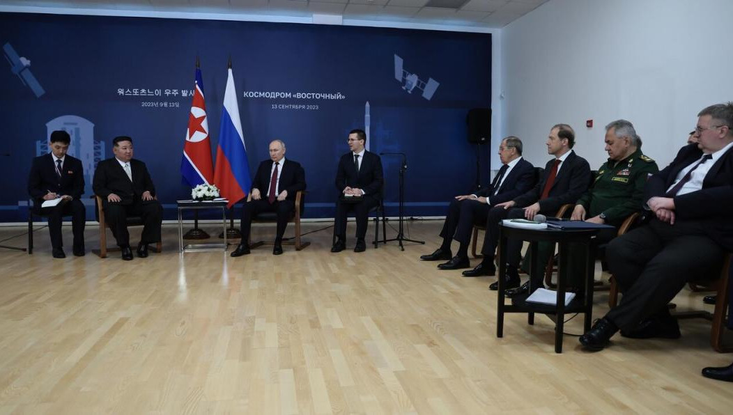 Российский лидер с удовольствием принял приглашение.