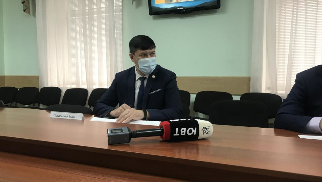 На должность главы Департамента коммунального хозяйства нефтеграда объявлен конкурс. Прошлый руководитель - Зявдат Сулайманов