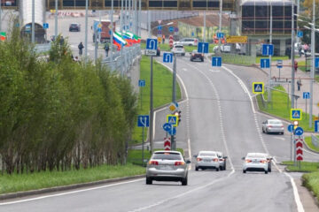 Неоплаченные налоги водителя составили примерно 400 тысяч рублей.