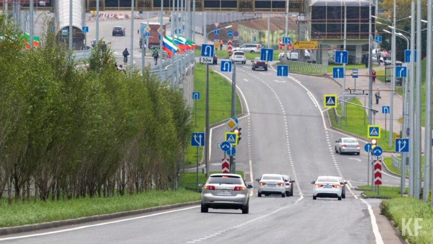 Неоплаченные налоги водителя составили примерно 400 тысяч рублей.