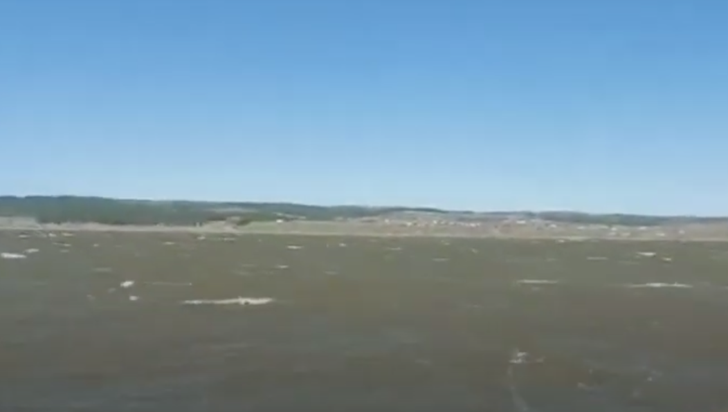 Нарушителей удалось спасти оперативной группе Агрызского пожарно-спасательного гарнизона на катере «Амур».