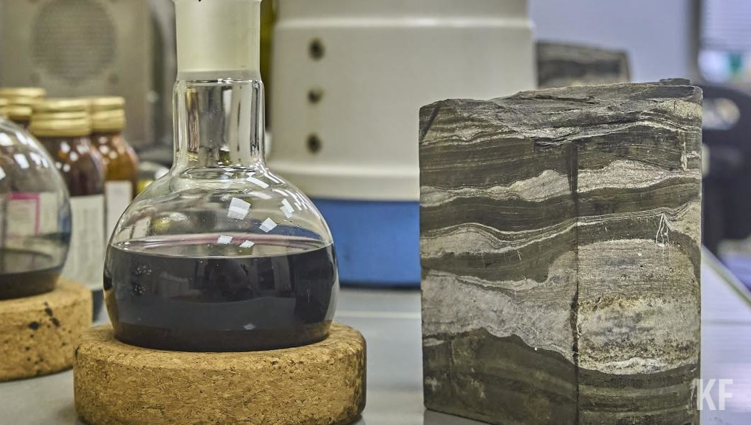 В книге описали технологию