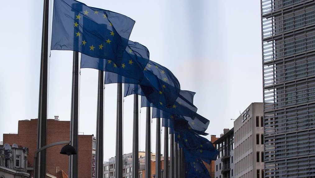 В черный список вошли также жители Китая и Ливии.