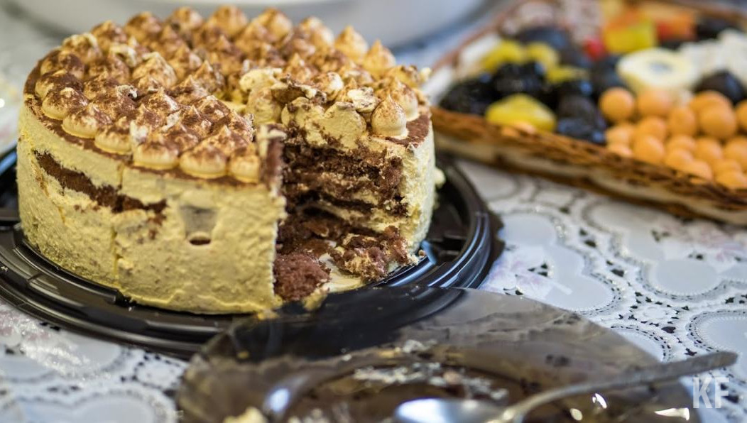 Потреблять такую продукцию жители сталь меньше