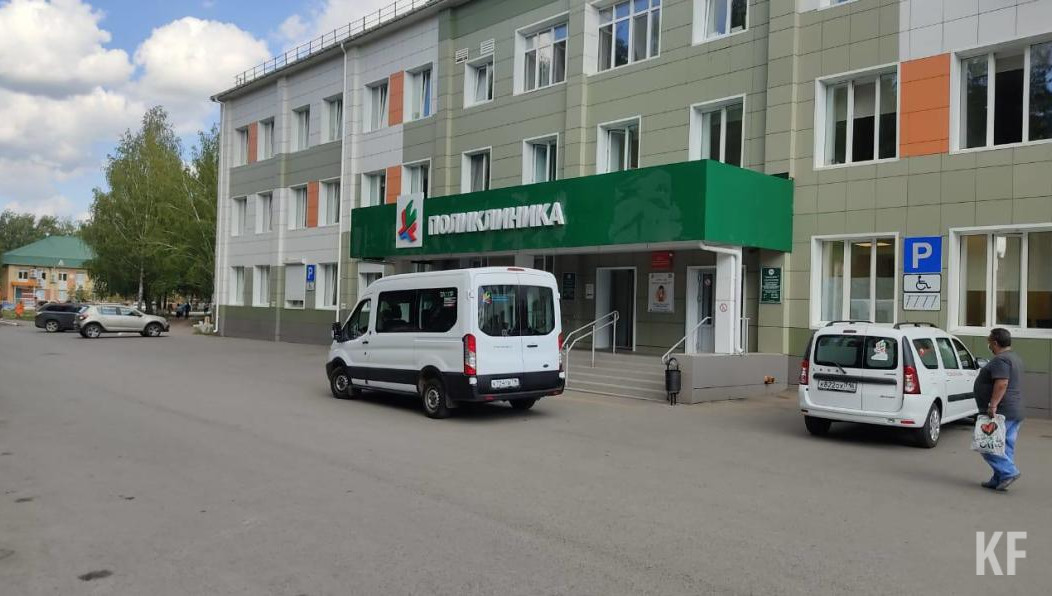 Для прикрепления к новому медучреждению необходим прививочный сертификат.