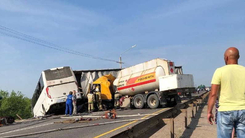 Причина ДТП пока неясна.