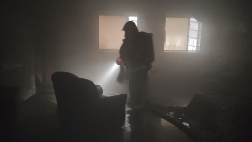 Предварительная причина пожара - нарушение правил технической эксплуатации электрооборудования.