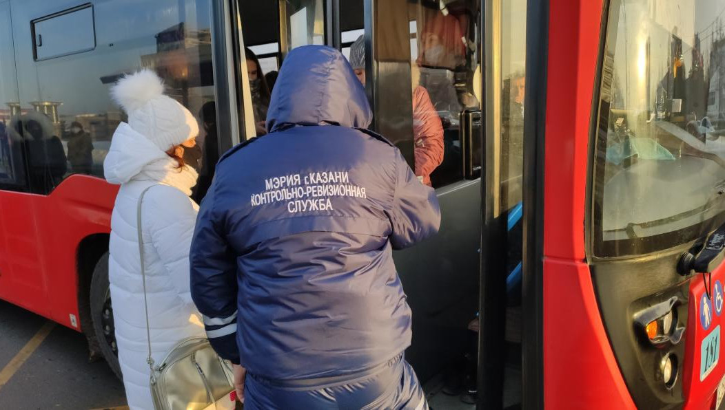 В столице Татарстана продолжаются профилактические рейды по выявлению безмасочников.