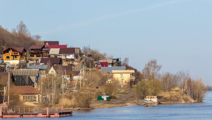 Нынешняя зима в республике выдалась аномально снежной. Весь сезон регион вел активную борьбу со снегом