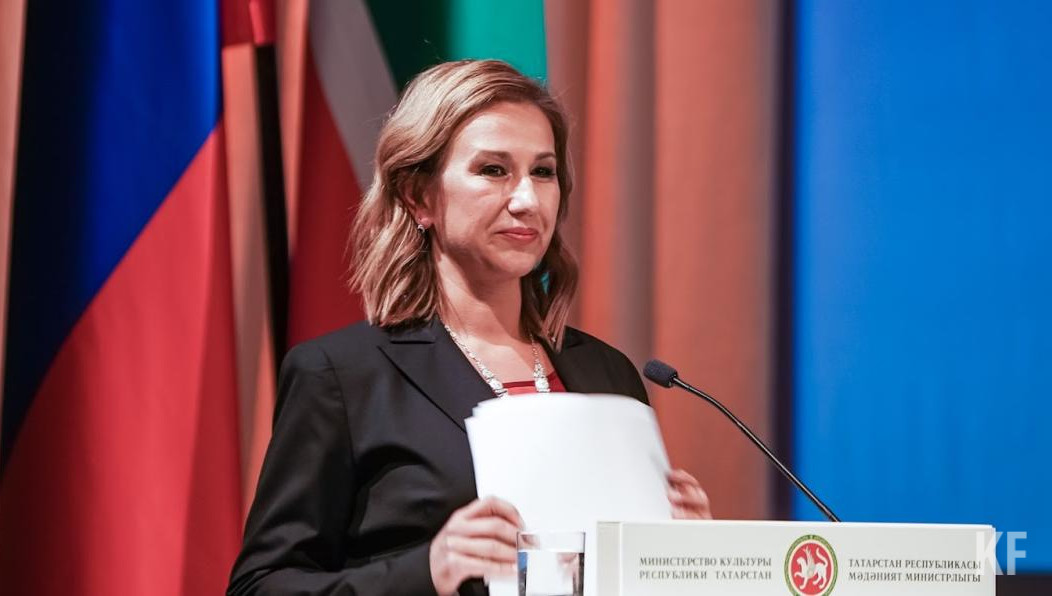 По словам министра культуры
